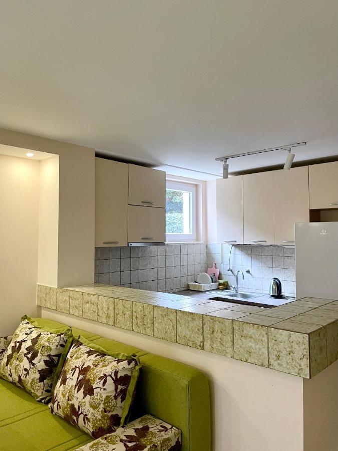 Apartments Lav Kotor Luaran gambar