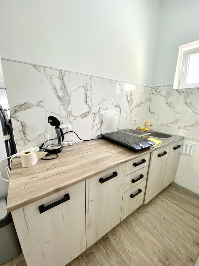 Apartments Lav Kotor Luaran gambar